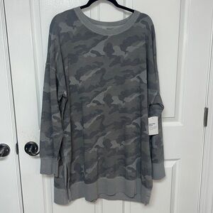 OVERSIZED Extra long Camo sweatshirt size XL